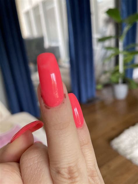 Nail Care in the Countryside: The Magic Nails Difference